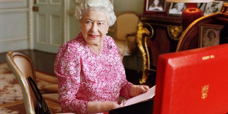 Elizabeth II: A constant Queen whose failings were rare
