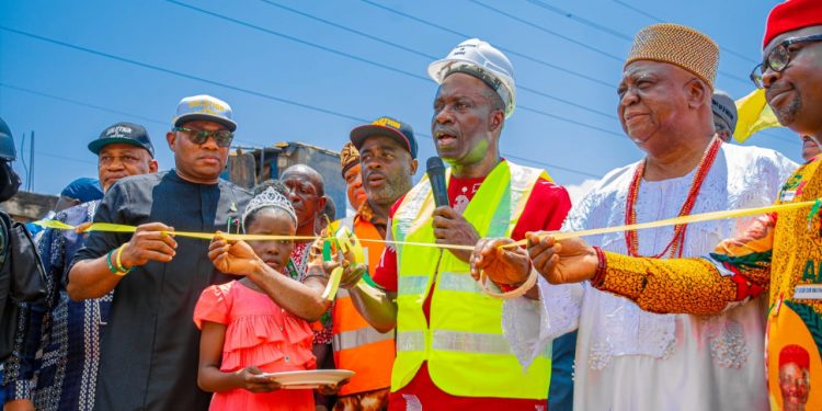 Governor Soludo flags off road construction