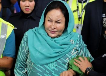 Malaysia’s Former First Lady Rosmah Sentenced to 10 Years in Jail for Graft, After Husband’s similar fate