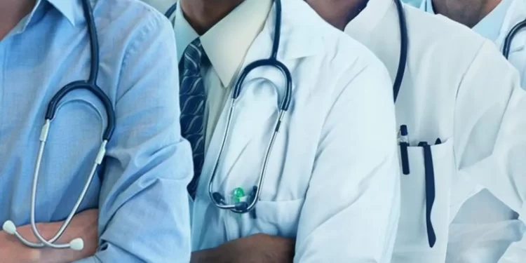 Striking doctors reject 25% salary increase