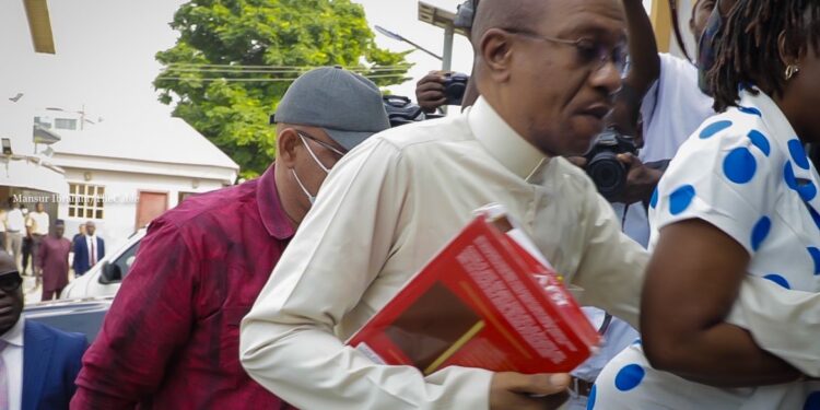 Court strikes out FG’s firearms charge against Emefiele