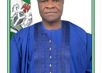Federal lawmaker, Omego Bags award from ACSPN, Charges Communication Scholars on Dedication and commitment
