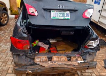 Pandemonium as hoodlums attack Policemen on peacekeeping mission in Anambra state