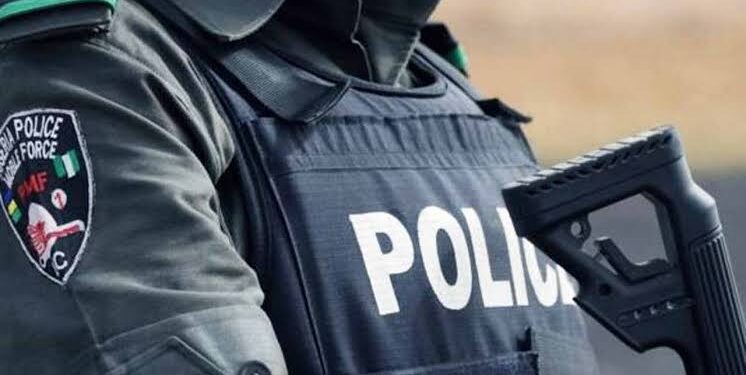 One suspected kidnapper killed, arms recovered as police rescue victim in Anambra