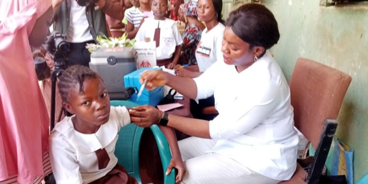 PHOTOS: Abuja schoolgirls receive HPV vaccine