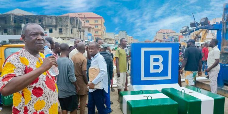 Julius Berger arrives, as Otti flags off PH road, Thursday