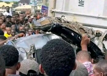 Aba tragedy: Prof Ibe mourns victims, consoles Gov Otti