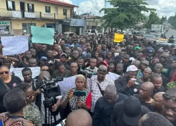 Senator Nwokocha’s sack: LP members seize Umuahia in protest