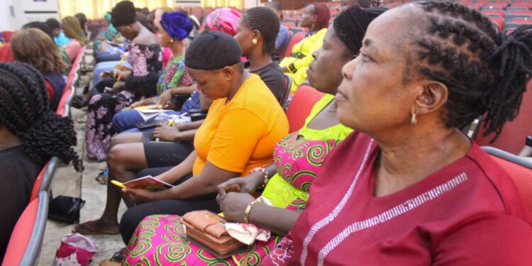 Ministry of Women Affairs, Anambra women united, USA trains 70 persons in Microfinance seed grants