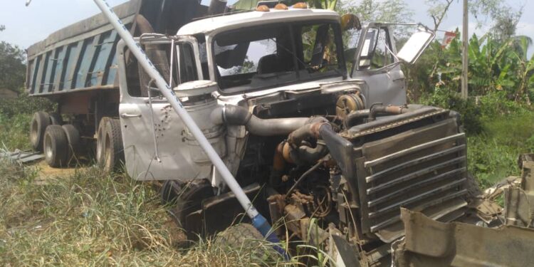 1 killed, 3 cheat death in Anambra fatal accident