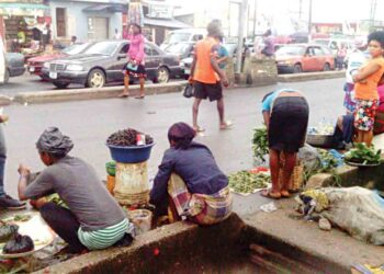 OCDA dismantles illegal road side traders