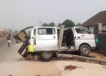 Wrong overtaking kills 1, injure 4 in Anambra fatal clash
