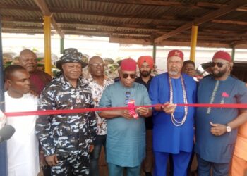 In Anambra; Sir Emeka Offor Foundation donates 1000 bags of rice, wrappers to POWA