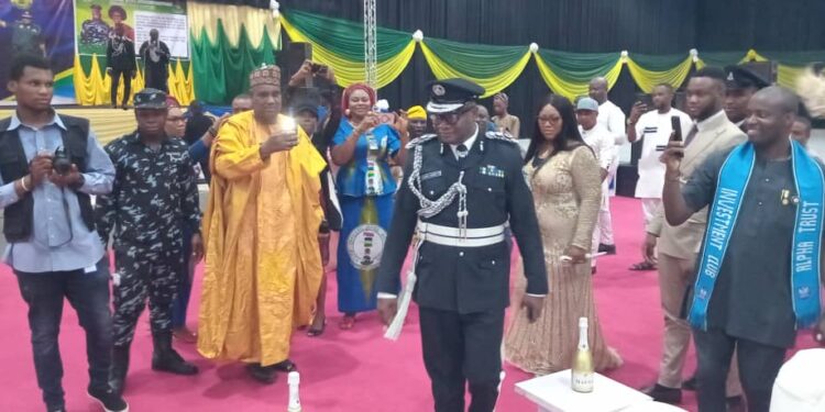 Anambra Police Arrest 16 Cultists, declare 21 others wanted as CP Adeoye pulls out