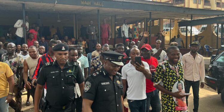 May Day; Police congratulates workers in Anambra