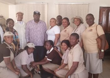 Idemili North Council Boss, Nkwoka task Environmentalist on cleanliness, punctuality to work