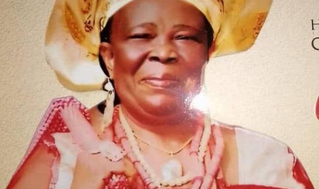 Nnewi agog as Igwe Orizu wife is buried in grandstyle