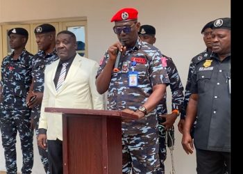Police burst child trafficker in Anambra, arrest suspects, fake doctor